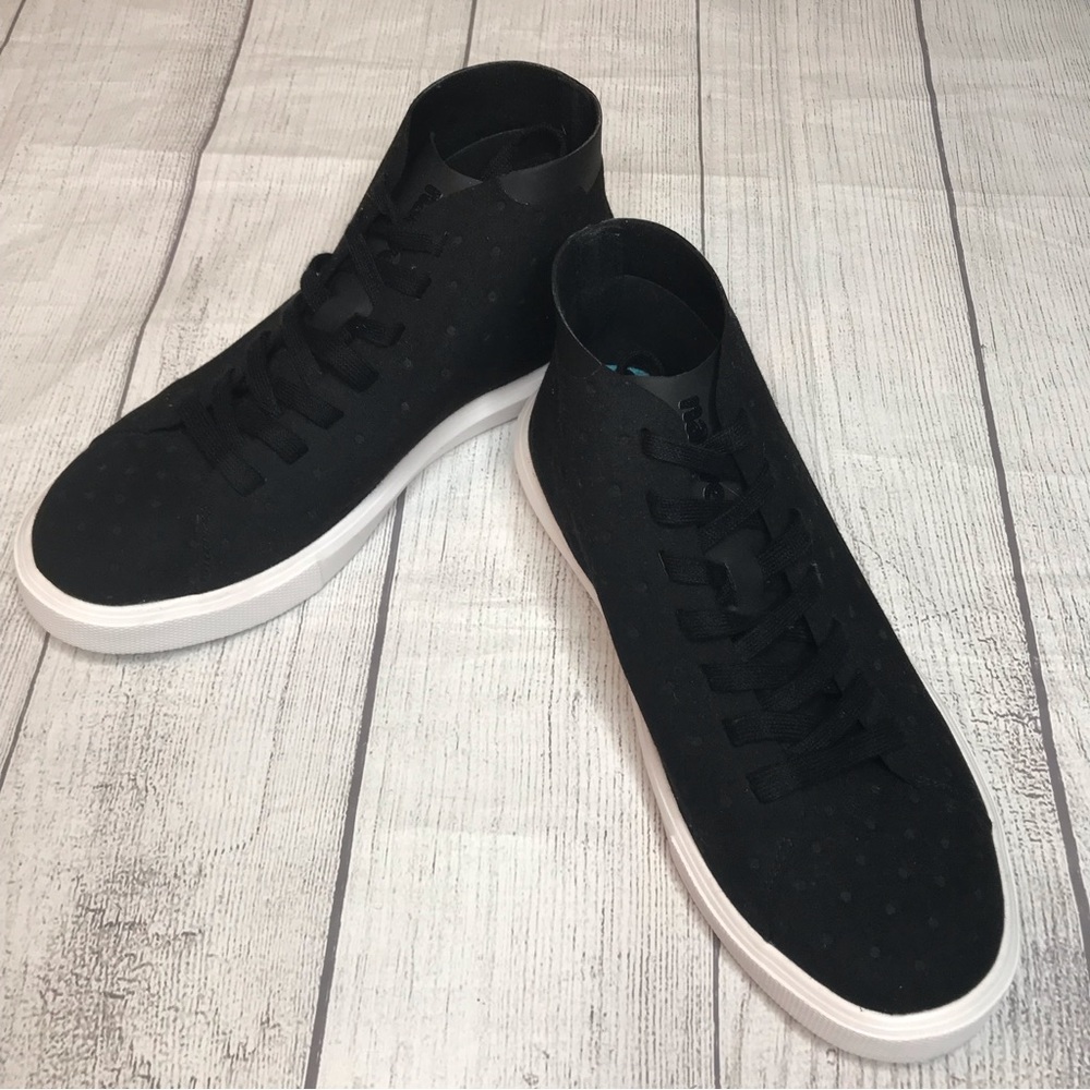 Native Monaco Sneaker Shoe Unisex Black Mens Size 6.5 / Woman’s Size 8